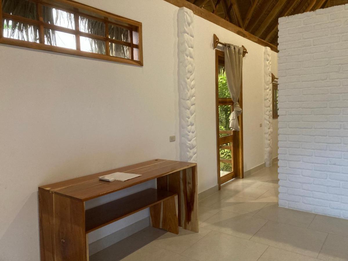 Hotel La Costa International Puerto López Extérieur photo